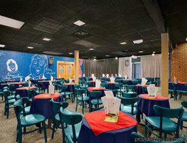 Days Inn Moorhead Exterior photo