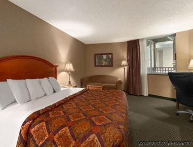 Days Inn Moorhead Exterior photo